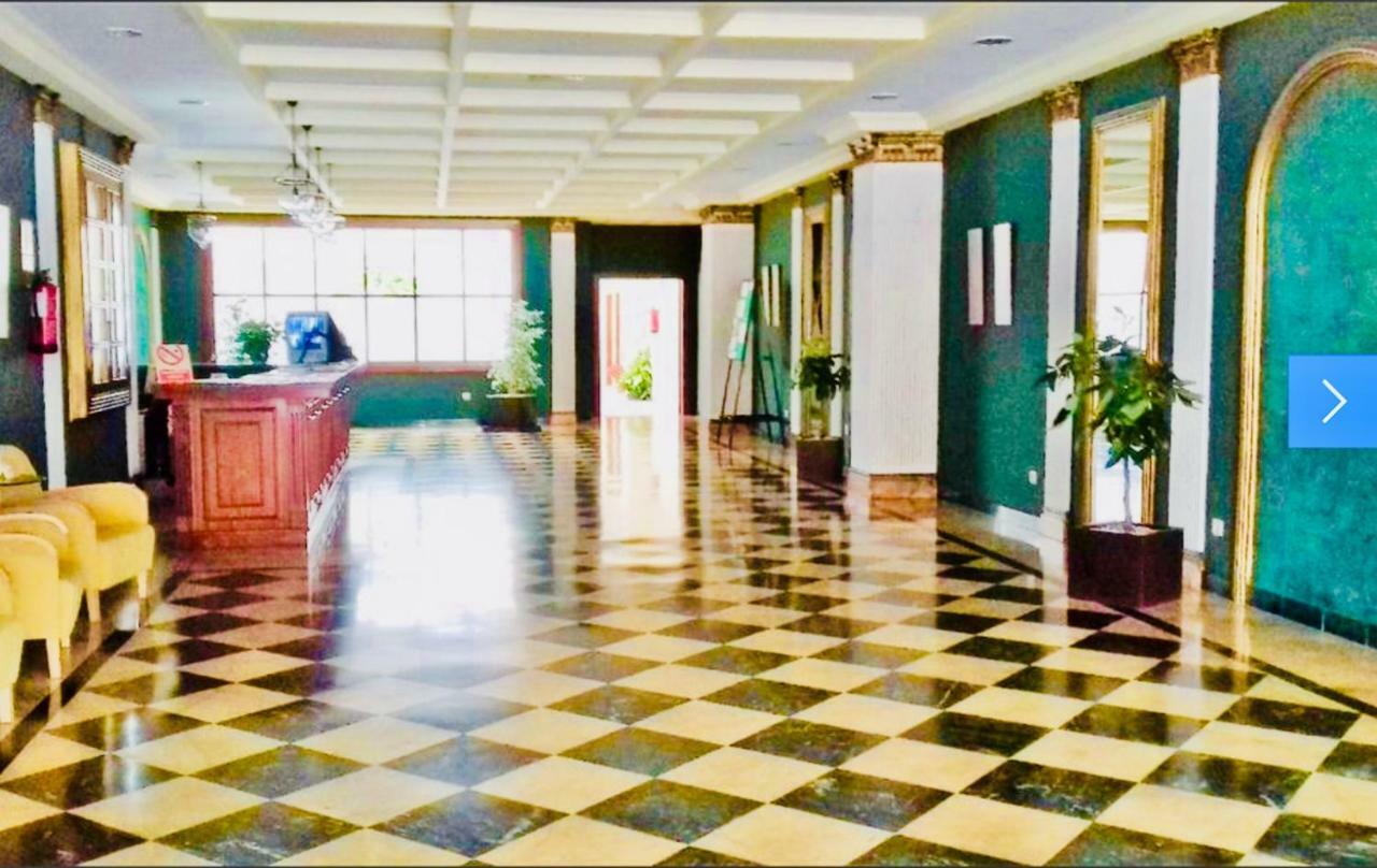 Atico Deluxe Entre Centro Y Playa Salinas Con Terraza, Wifi, Piscina Climatizada, Gym, Sauna Y Garaje -Smart Tv Рокетас де Мар Екстериор снимка